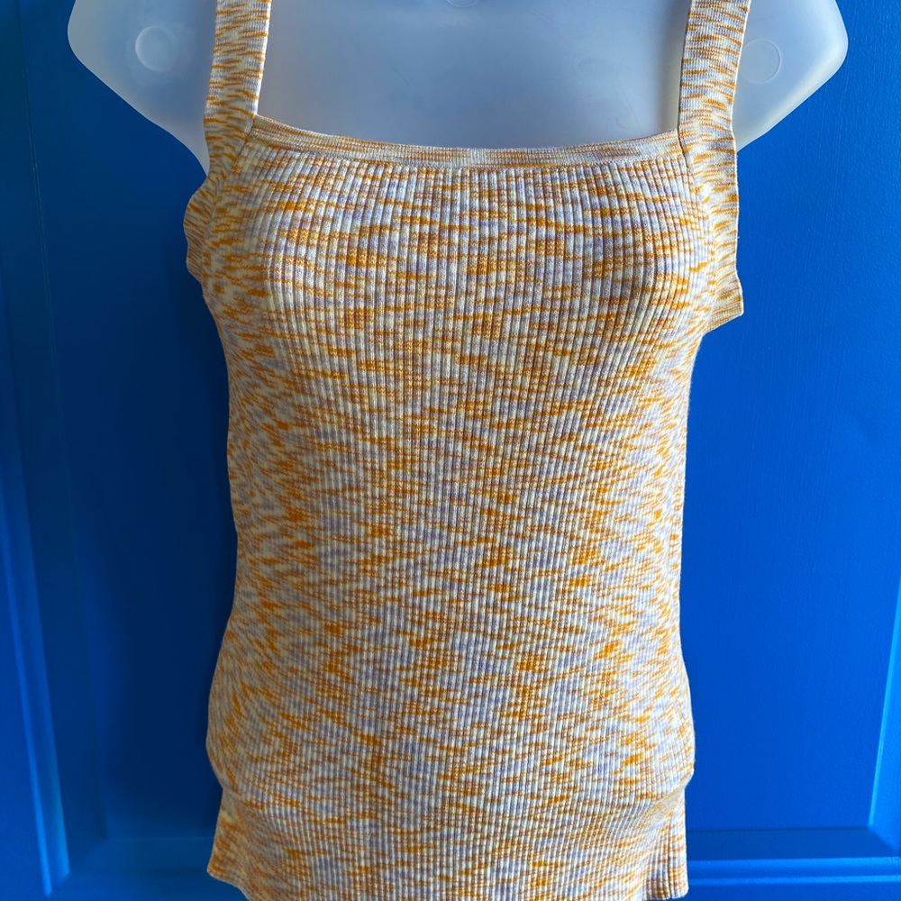 Nine West Tank
